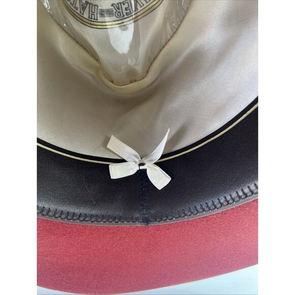 Vintage BEAVER HATS SINCE 1860 BEAVER XXXXX CUSTOM MADE RED in Size 7 1/8
MODERN - Picture 11 of 12